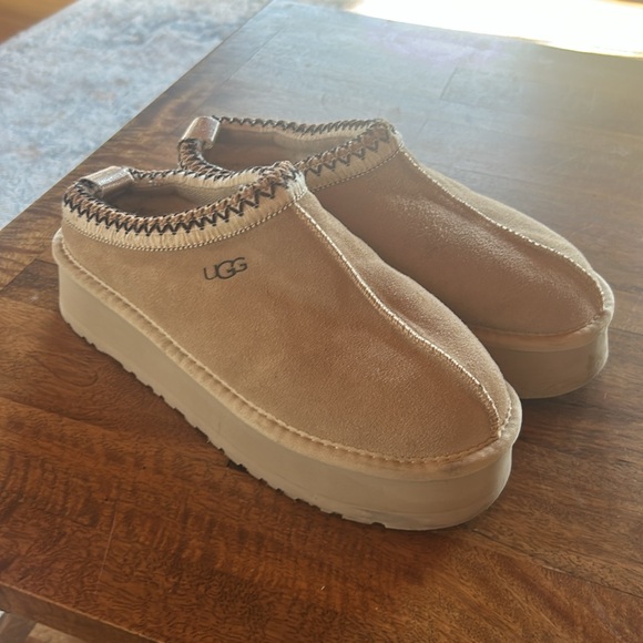 UGG Wmns Tazz Slipper Size 8 - Picture 2 of 8
